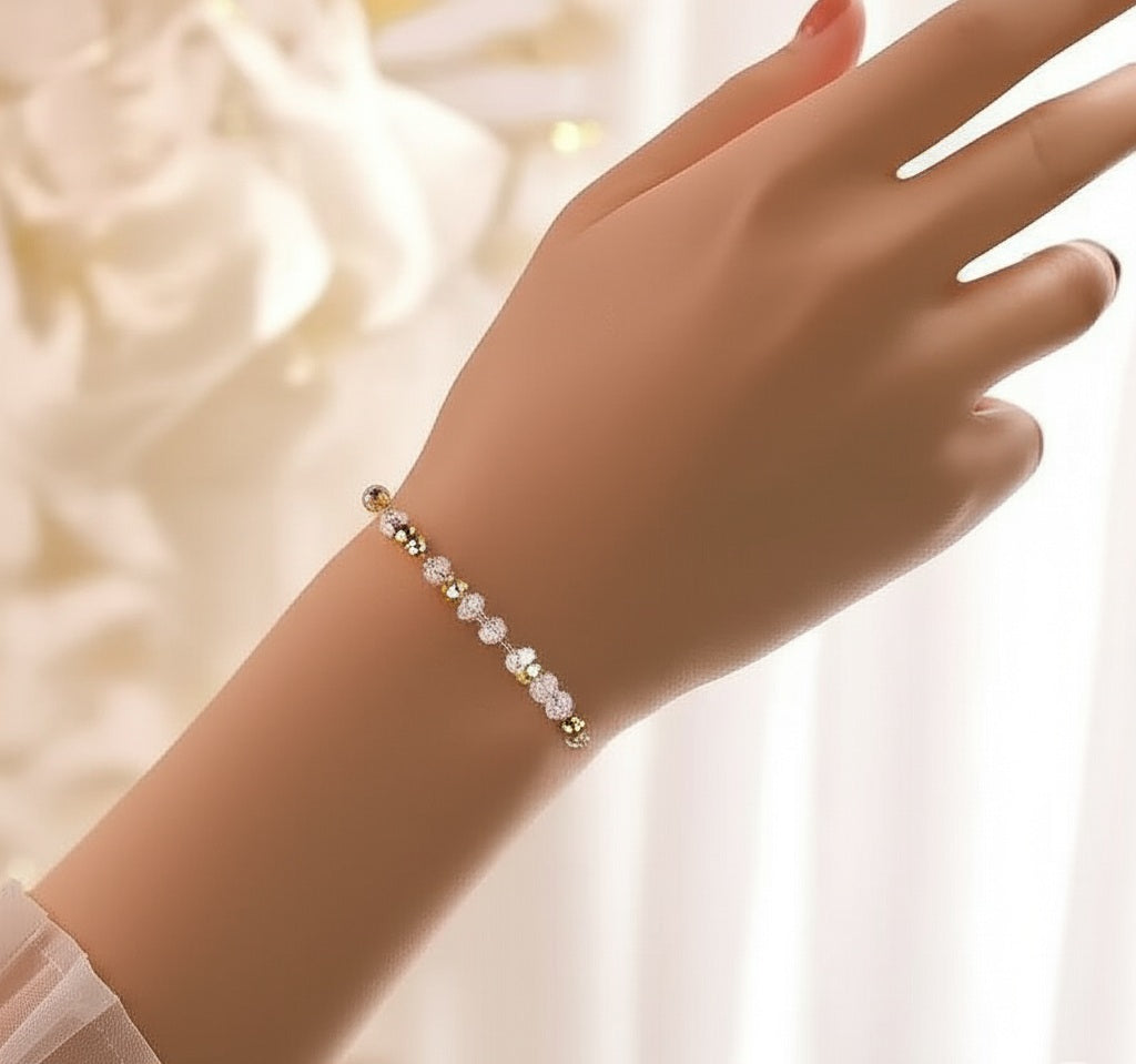 Pulsera "Luz de Luna": Un Brillo para tu Alma